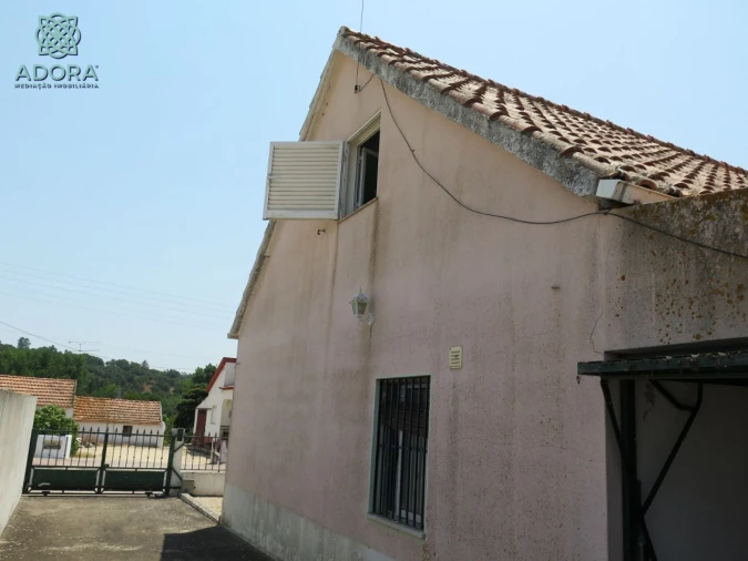 Moradia T5 para Venda em Paço dos Negros Foto 4