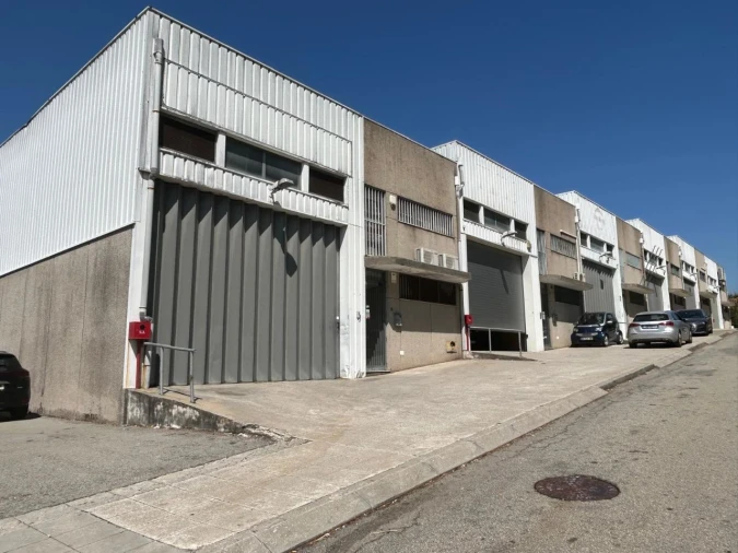 Armazém para Venda em Ermesinde Foto 2