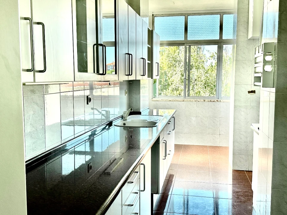 Apartamento T4 para Arrendamento em Lisboa Foto 24