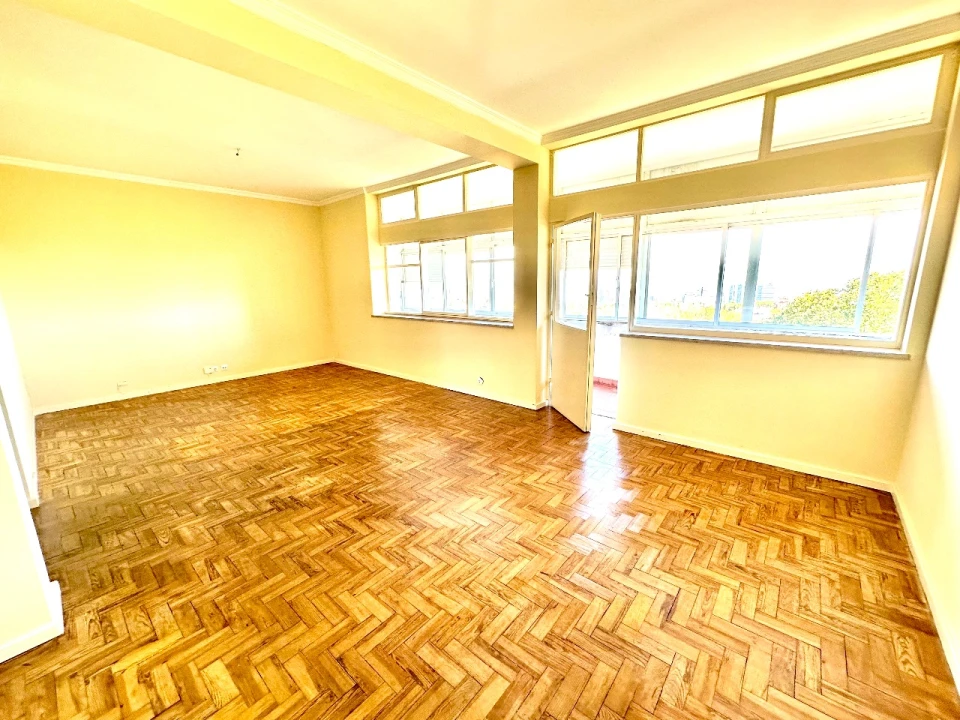 Apartamento T4 para Arrendamento em Lisboa Foto 30