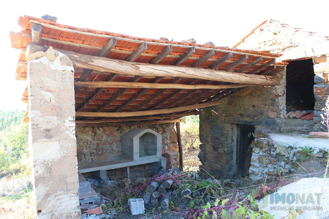 Quinta T0 para Venda em Moutinhosa Foto 12