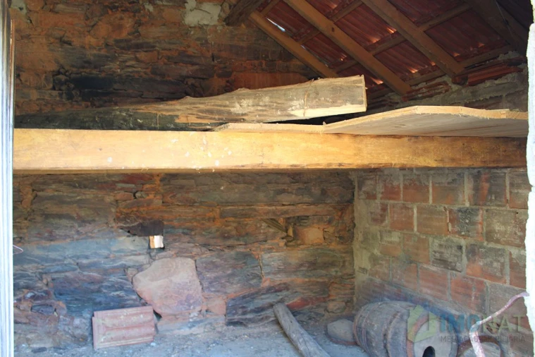 Quinta T0 para Venda em Moutinhosa Foto 8