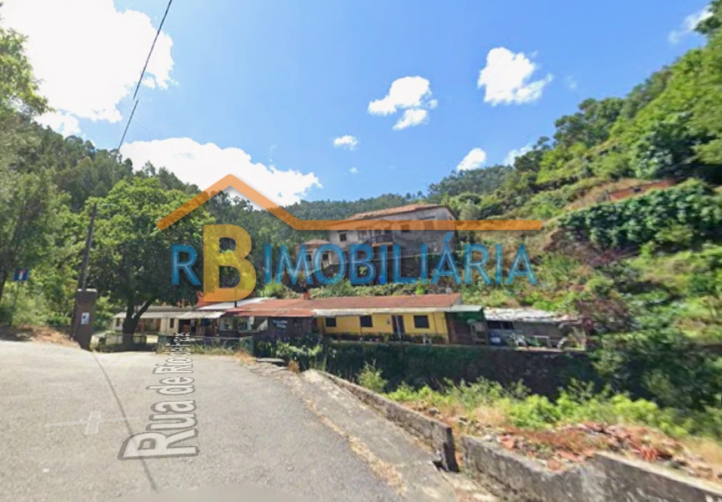 Moradia T6 para Venda em Rio de Frades Foto 3