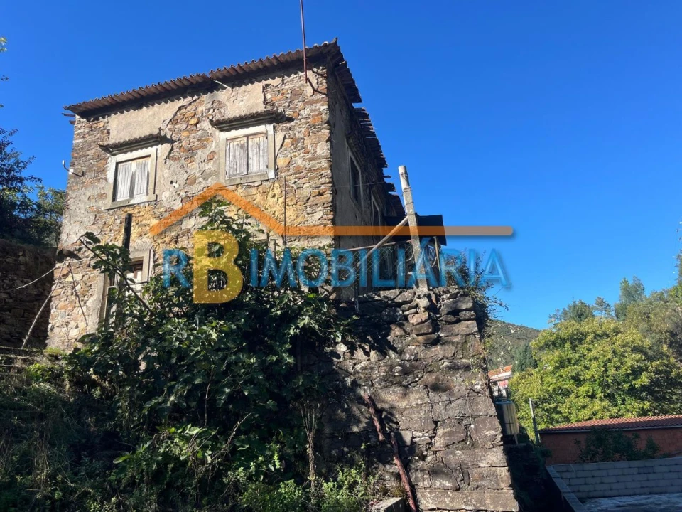 Moradia T6 para Venda em Rio de Frades Foto 5