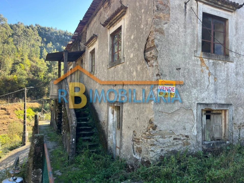 Moradia T6 para Venda em Rio de Frades Foto 14