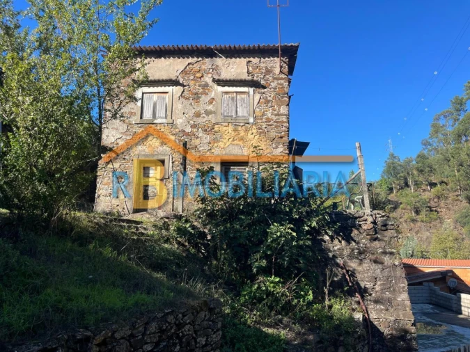 Moradia T6 para Venda em Rio de Frades Foto 7