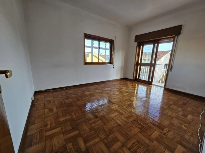 Apartamento T3 para Venda em Vila Nova de Gaia Foto 4