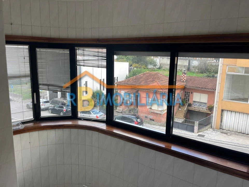 Apartamento T3 para Venda em São João da Madeira Foto 4