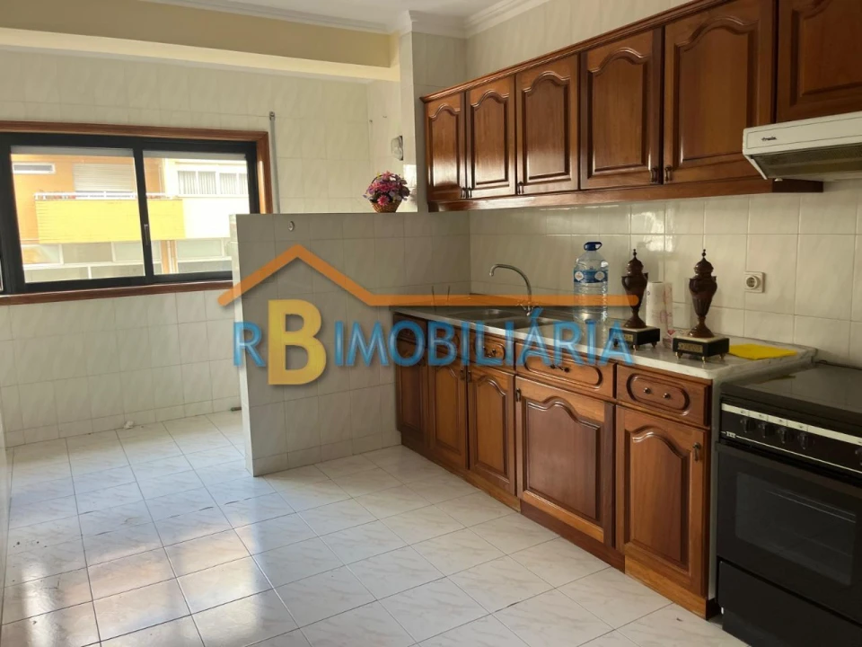 Apartamento T3 para Venda em São João da Madeira Foto 6