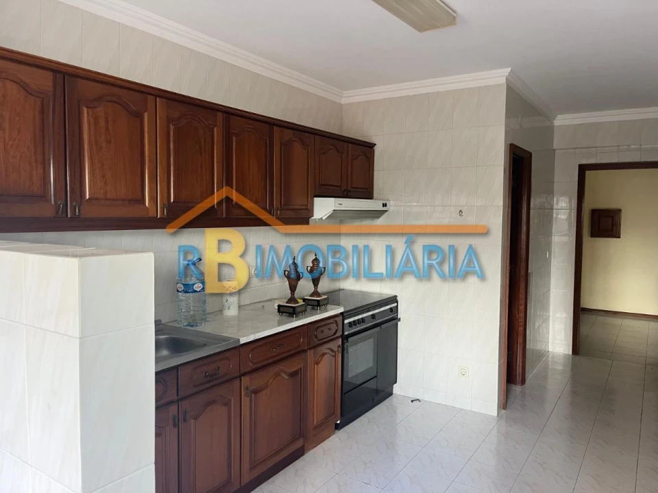 Apartamento T3 para Venda em São João da Madeira Foto 7