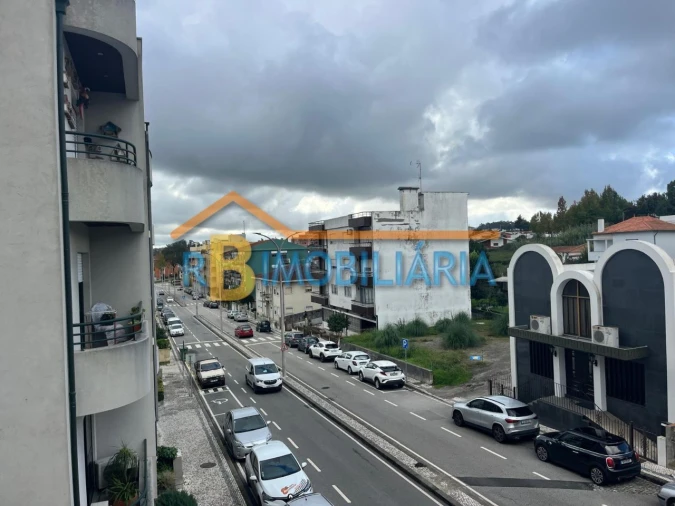 Apartamento T3 para Venda em São João da Madeira Foto 3