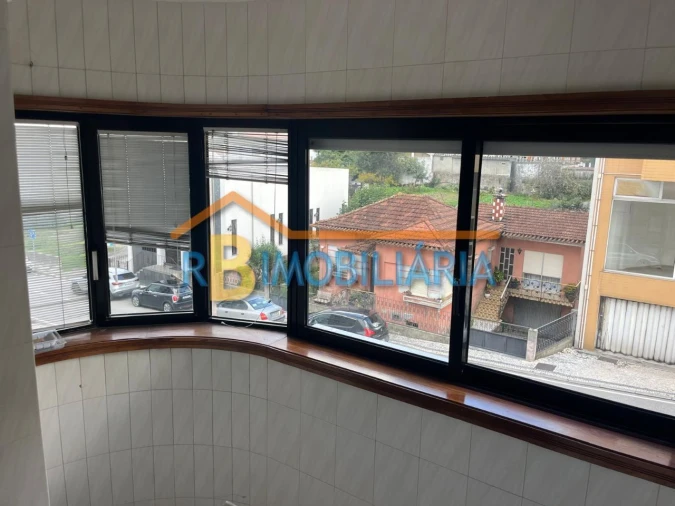 Apartamento T3 para Venda em São João da Madeira Foto 4