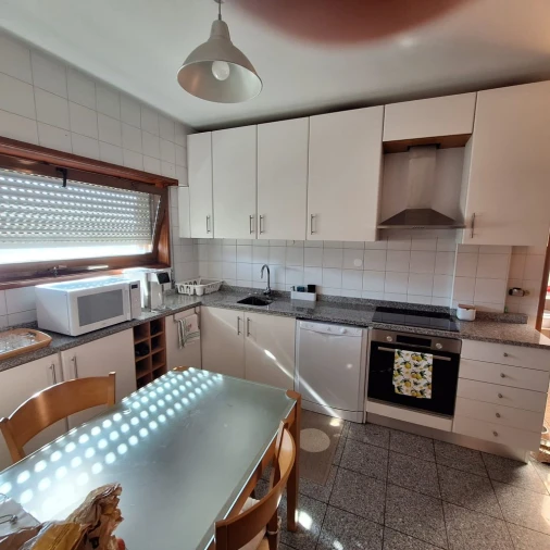 Apartamento T3 para Arrendamento em Matosinhos Foto 16