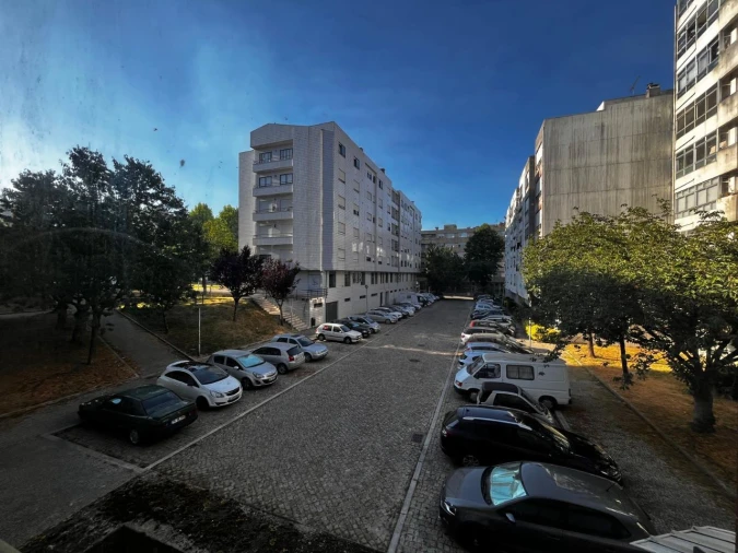 Apartamento T2 para Venda em Maia Foto 2