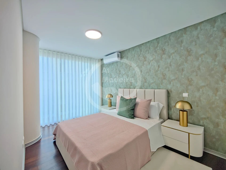 Apartamento T4 para Venda em Funchal Foto 12