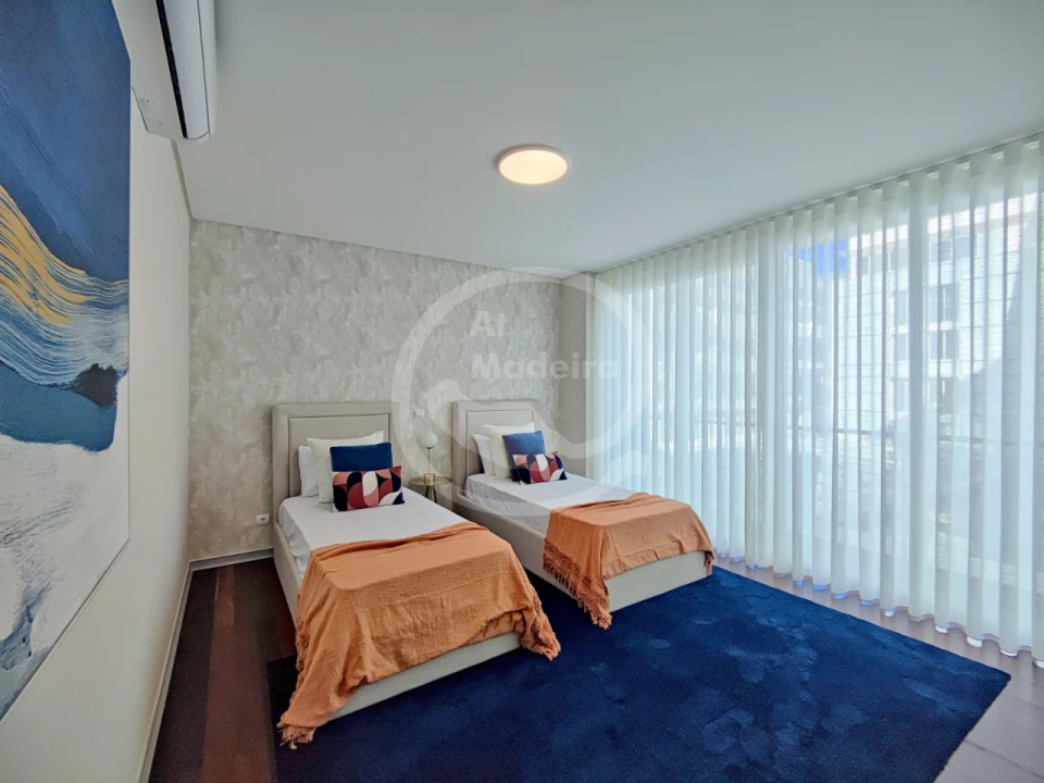 Apartamento T4 para Venda em Funchal Foto 14