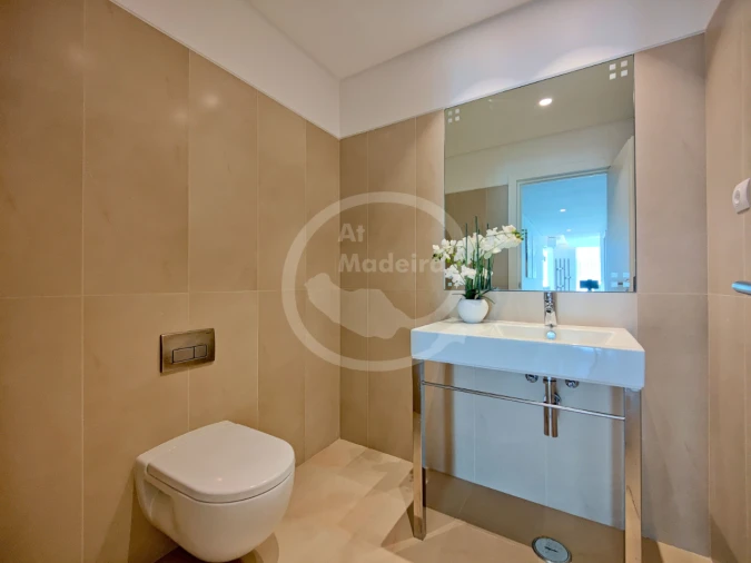 Apartamento T4 para Venda em Funchal Foto 4