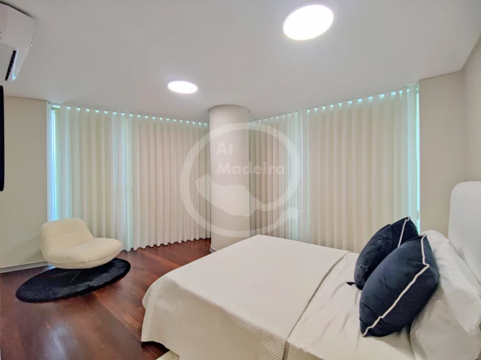 Apartamento T4 para Venda em Funchal Foto 17