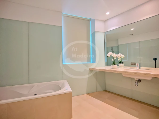 Apartamento T4 para Venda em Funchal Foto 20