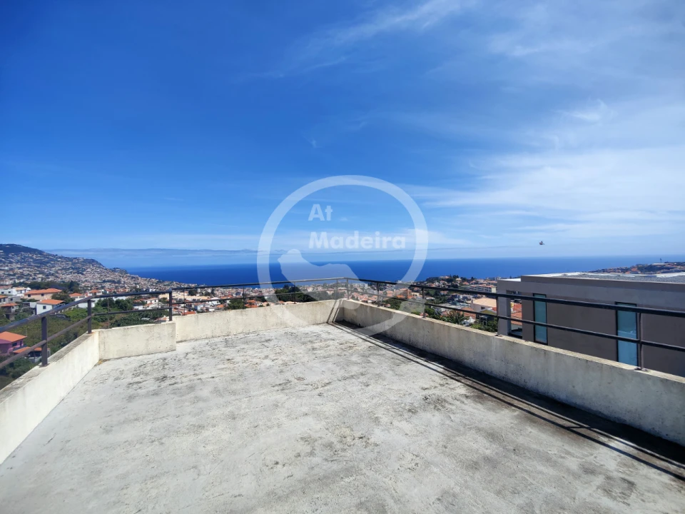 Moradia T3 para Venda em Funchal Foto 6