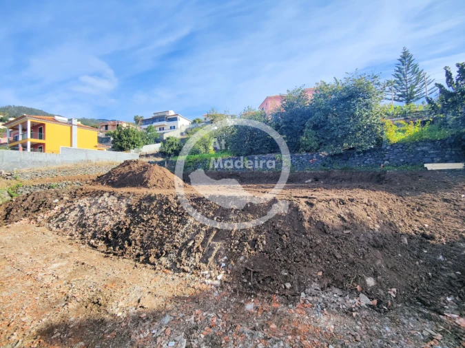 Moradia T3 para Venda em Funchal Foto 11