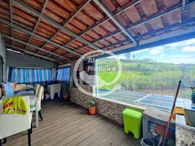 Moradia T2 para Venda em Fajã da Ovelha Foto 6