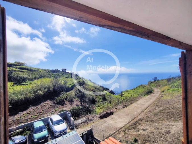 Moradia T2 para Venda em Fajã da Ovelha Foto 11