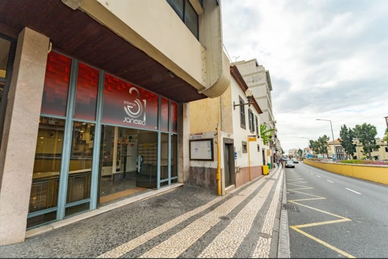 Loja para Venda em Funchal Foto 2