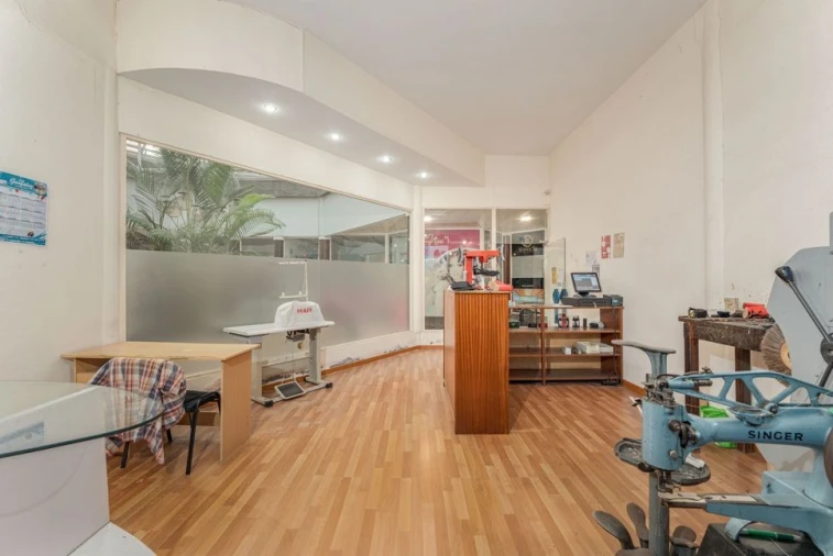 Loja para Venda em Funchal Foto 9