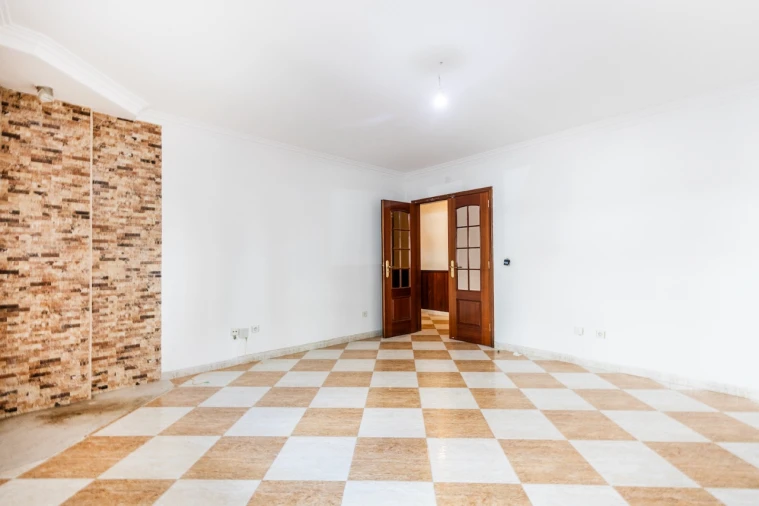 Apartamento T3 para Arrendamento em Algueirão Foto 3