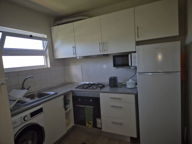 Moradia T2 para Venda em Achada grande Foto 17