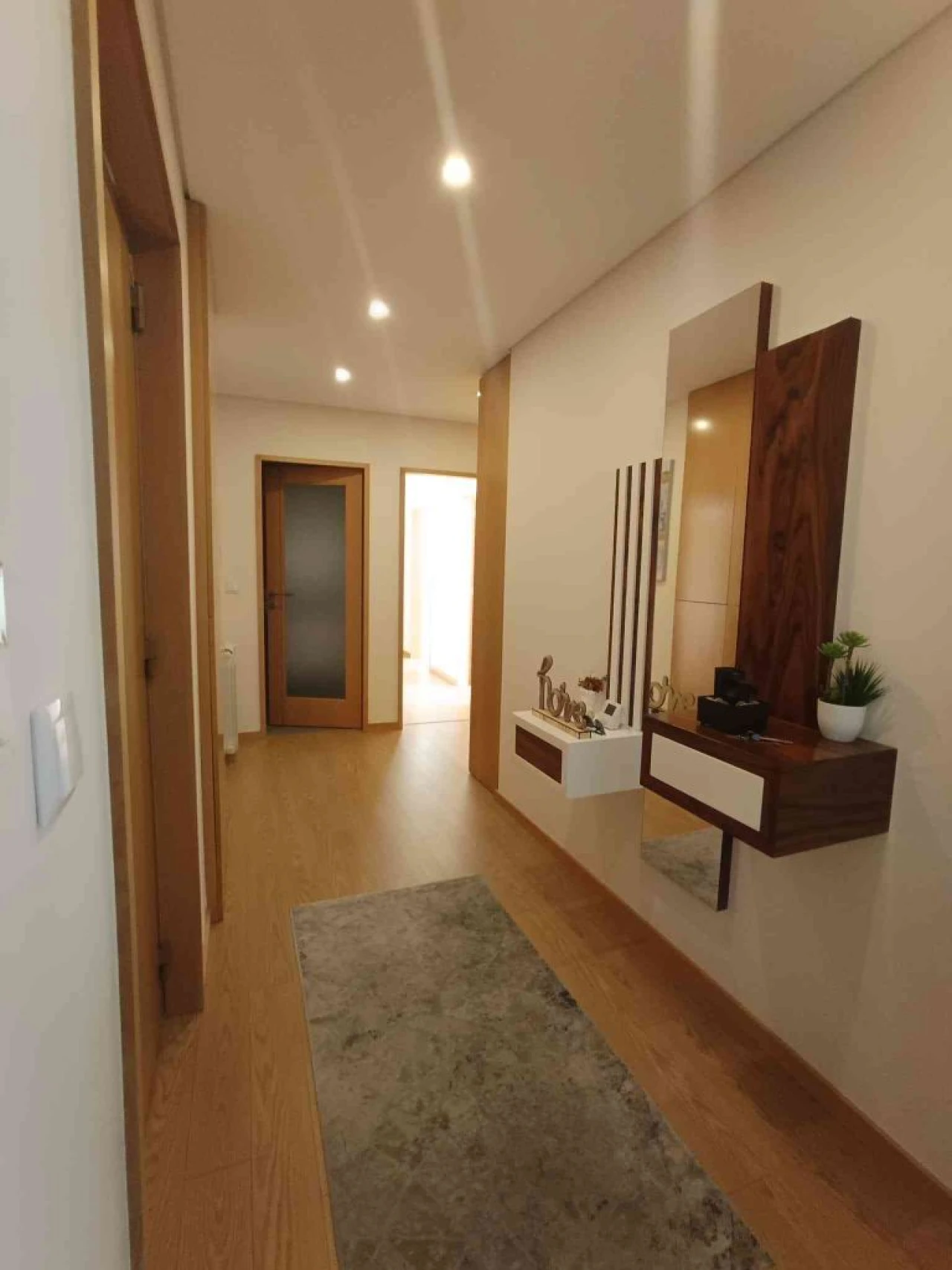 Apartamento T3 para Venda em Santa Maria da Feira Foto 1