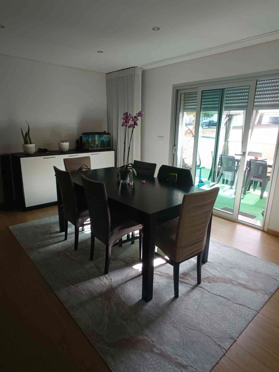 Apartamento T3 para Venda em Santa Maria da Feira Foto 5