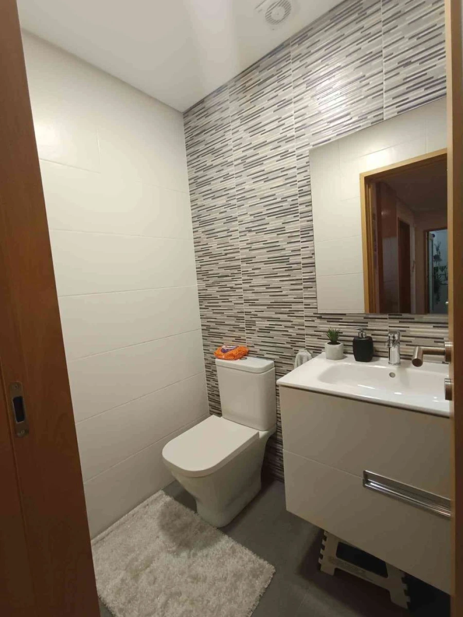 Apartamento T3 para Venda em Santa Maria da Feira Foto 3