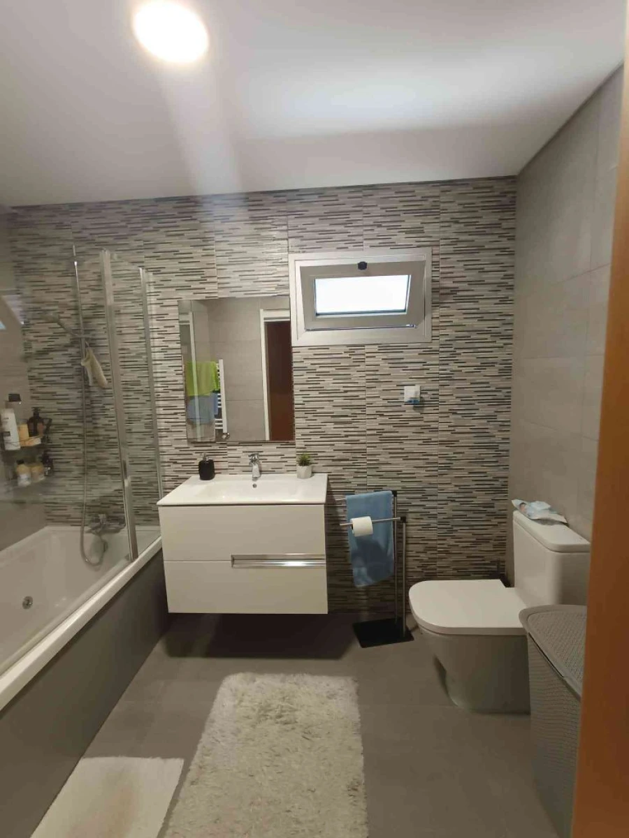 Apartamento T3 para Venda em Santa Maria da Feira Foto 23