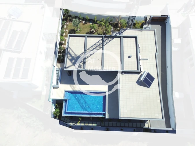 Moradia T3 para Venda em Arco da Calheta Foto 2