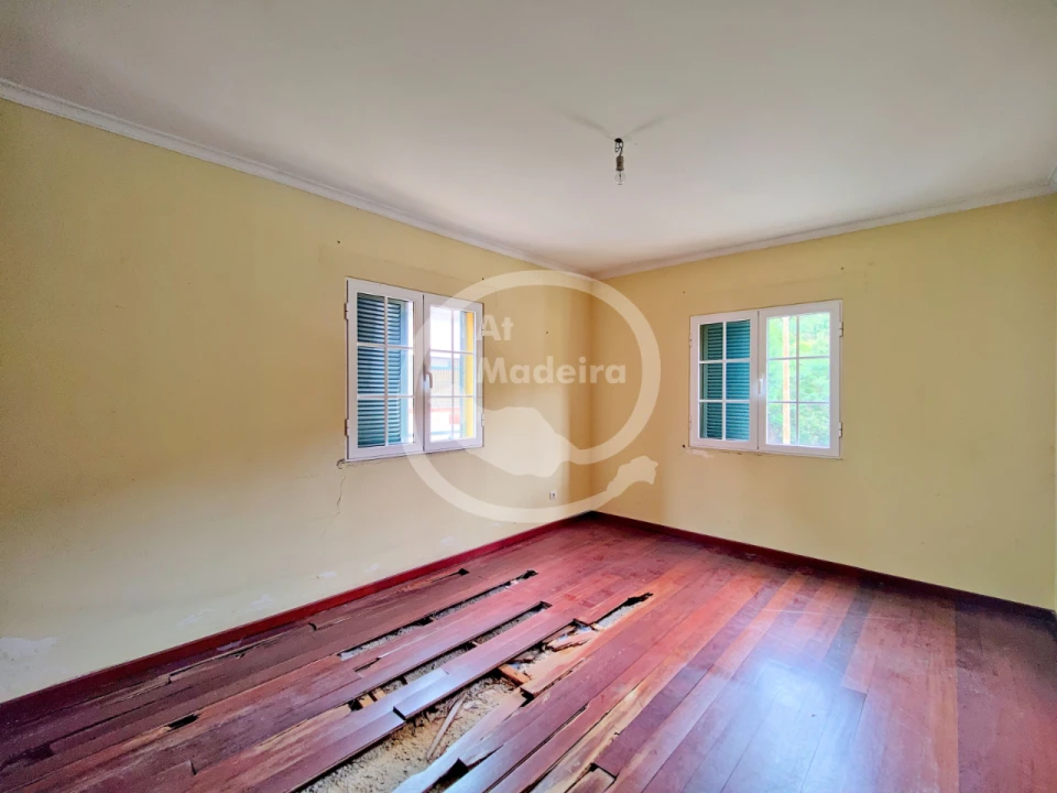 Moradia T3 para Venda em Canhas Foto 14