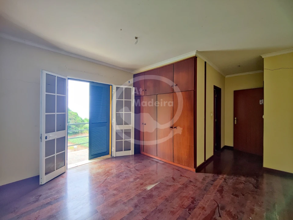 Moradia T3 para Venda em Canhas Foto 18