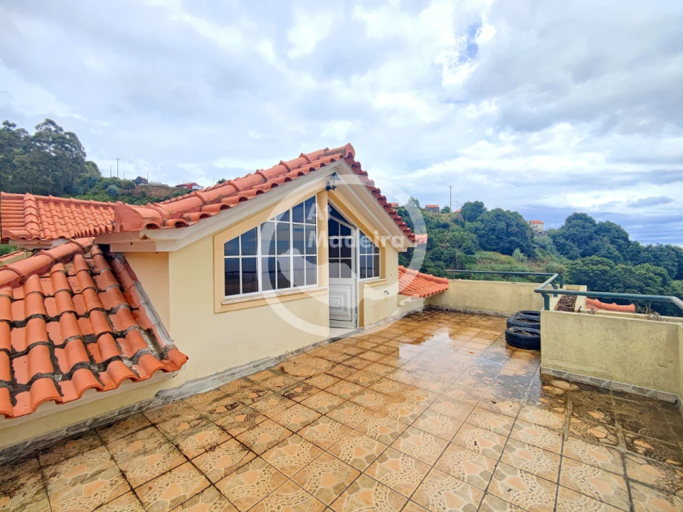 Moradia T3 para Venda em Canhas Foto 21