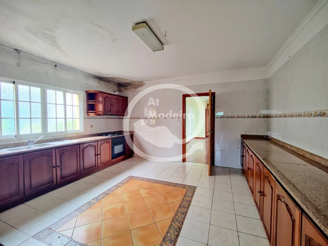 Moradia T3 para Venda em Canhas Foto 7