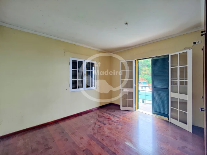 Moradia T3 para Venda em Canhas Foto 17