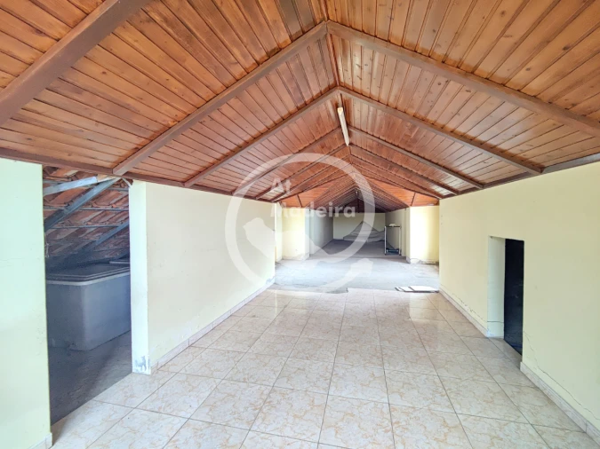 Moradia T3 para Venda em Canhas Foto 20