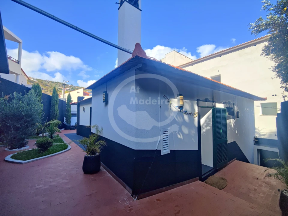 Moradia T3 para Venda em Santa Cruz Foto 6