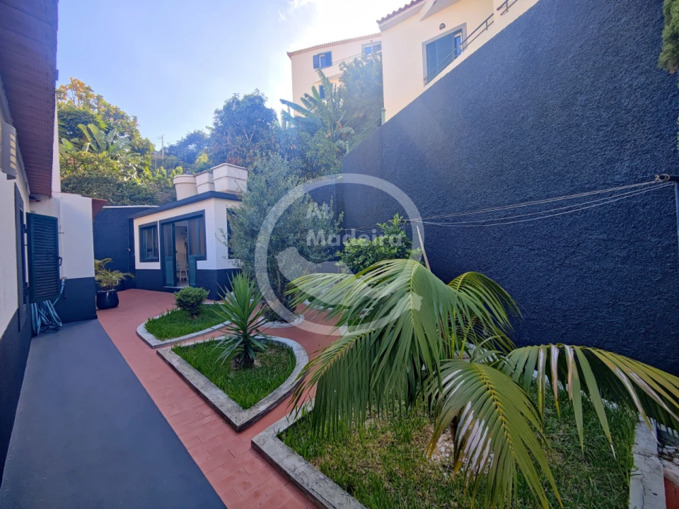 Moradia T3 para Venda em Santa Cruz Foto 5