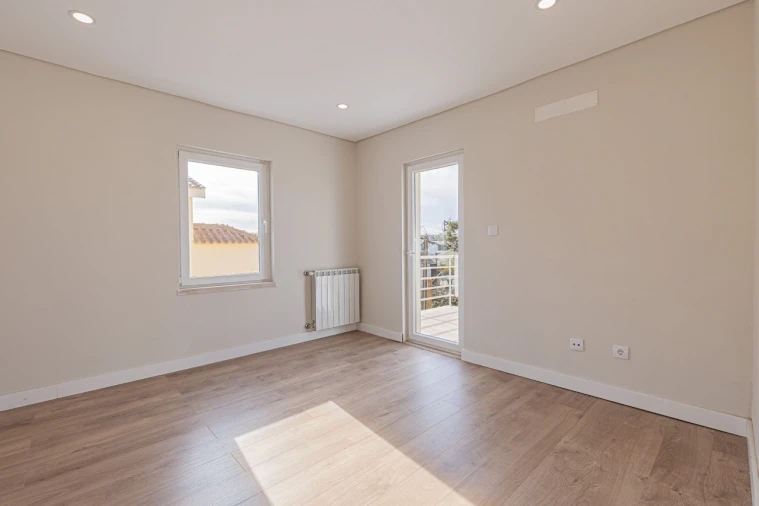 Moradia T5 para Venda em Charneca de Caparica Foto 43