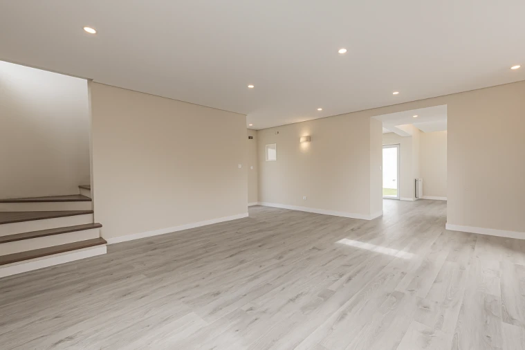 Moradia T5 para Venda em Charneca de Caparica Foto 31