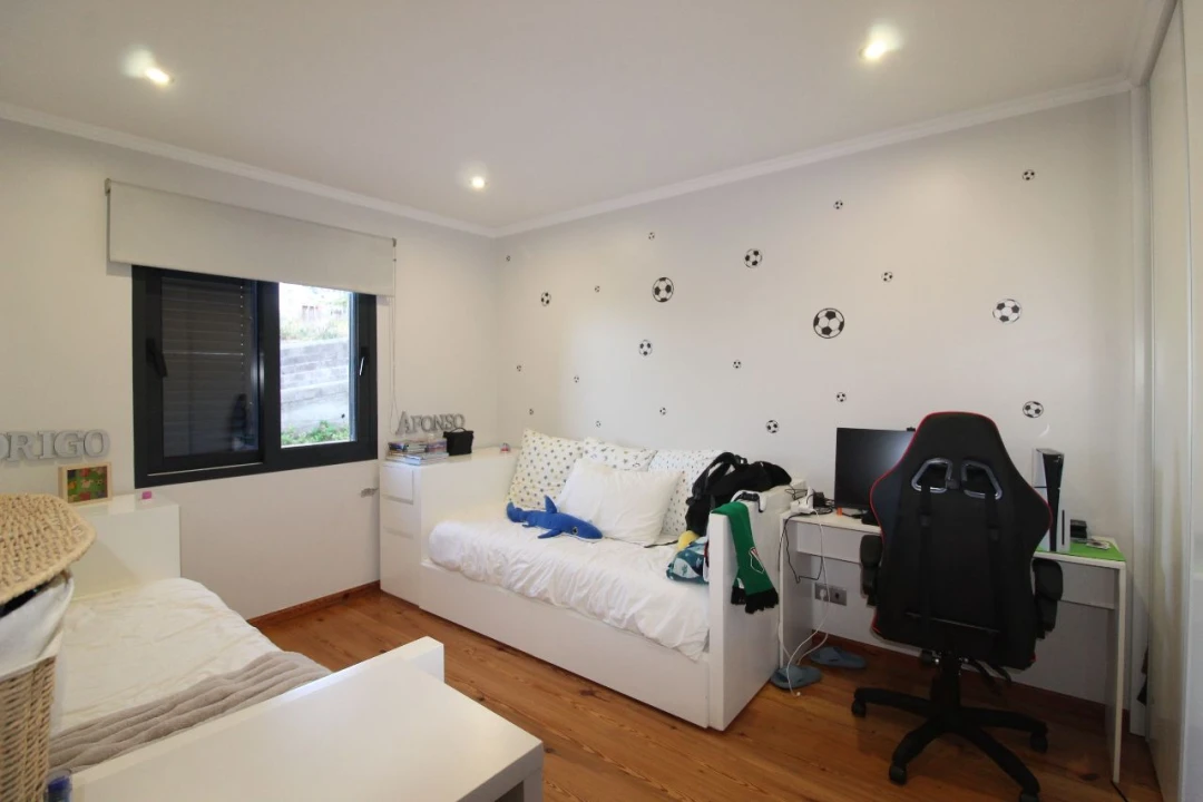 Moradia T3 para Venda em Baia Foto 14