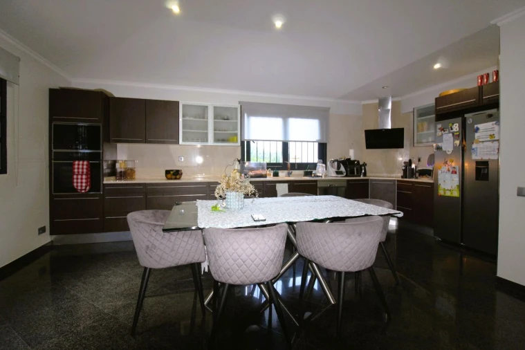 Moradia T3 para Venda em Baia Foto 11