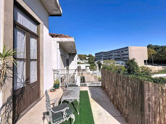 Moradia T6 para Venda em Santa Maria da Feira Foto 28