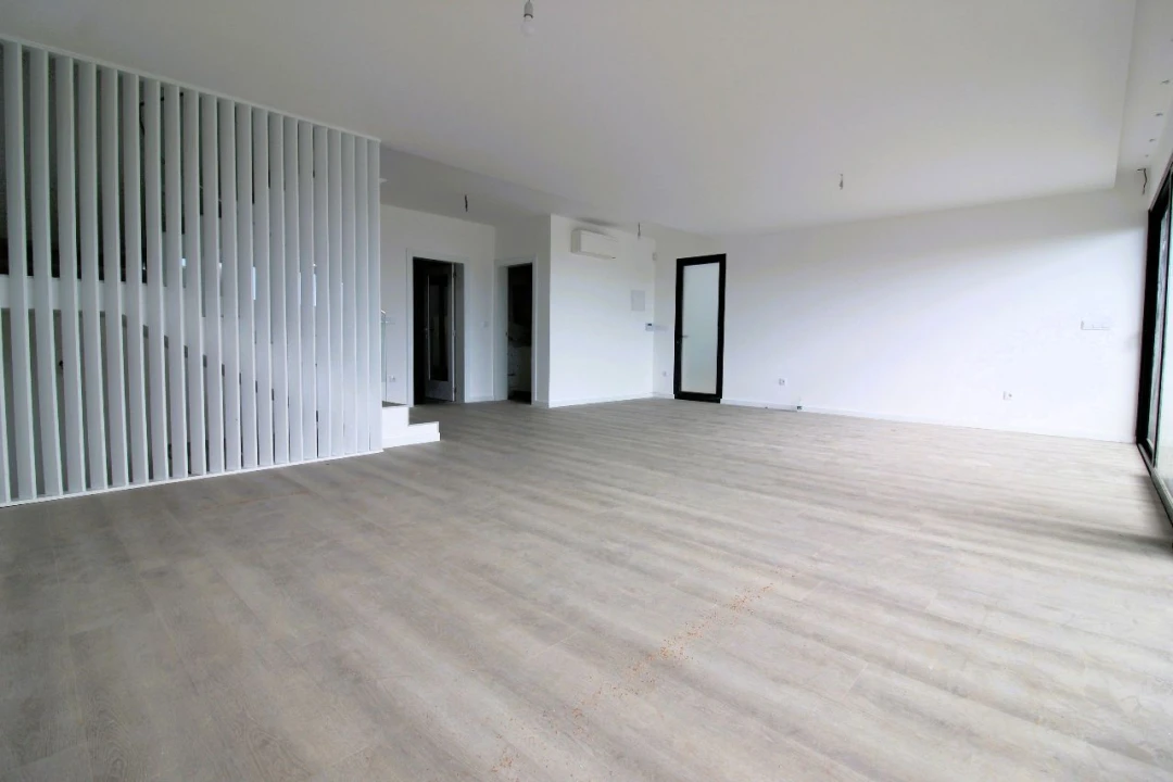 Moradia T3 para Venda em Funchal Foto 5